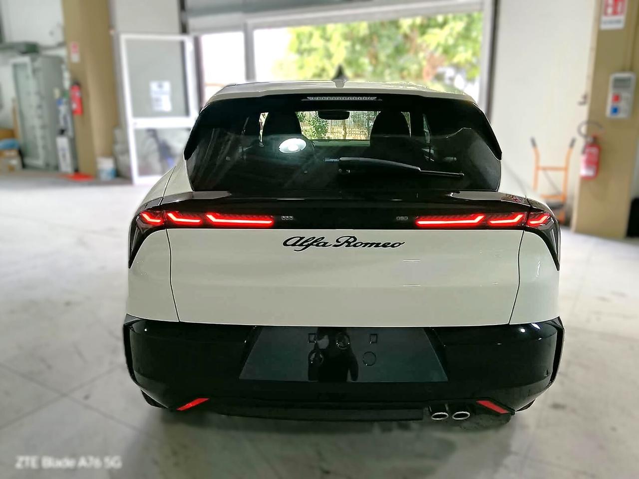 Alfa Romeo Junior Hybrid 1.2 Sprint 145CV
