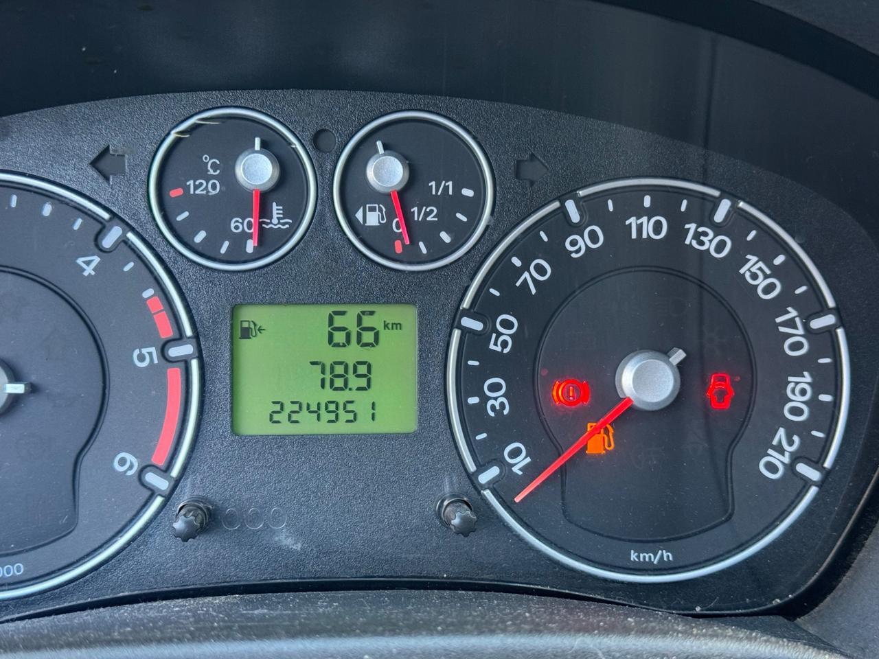 Ford Fiesta 1.4 TDCi 5p. Ghia