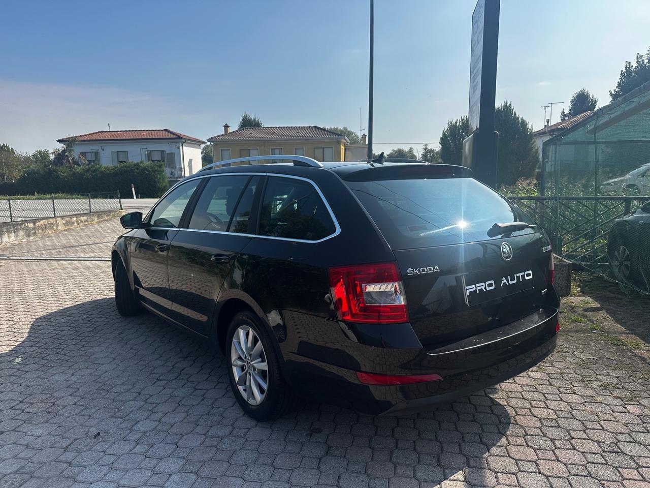 Skoda Octavia 1.4 TSI Wagon Executive Plus G-Tec