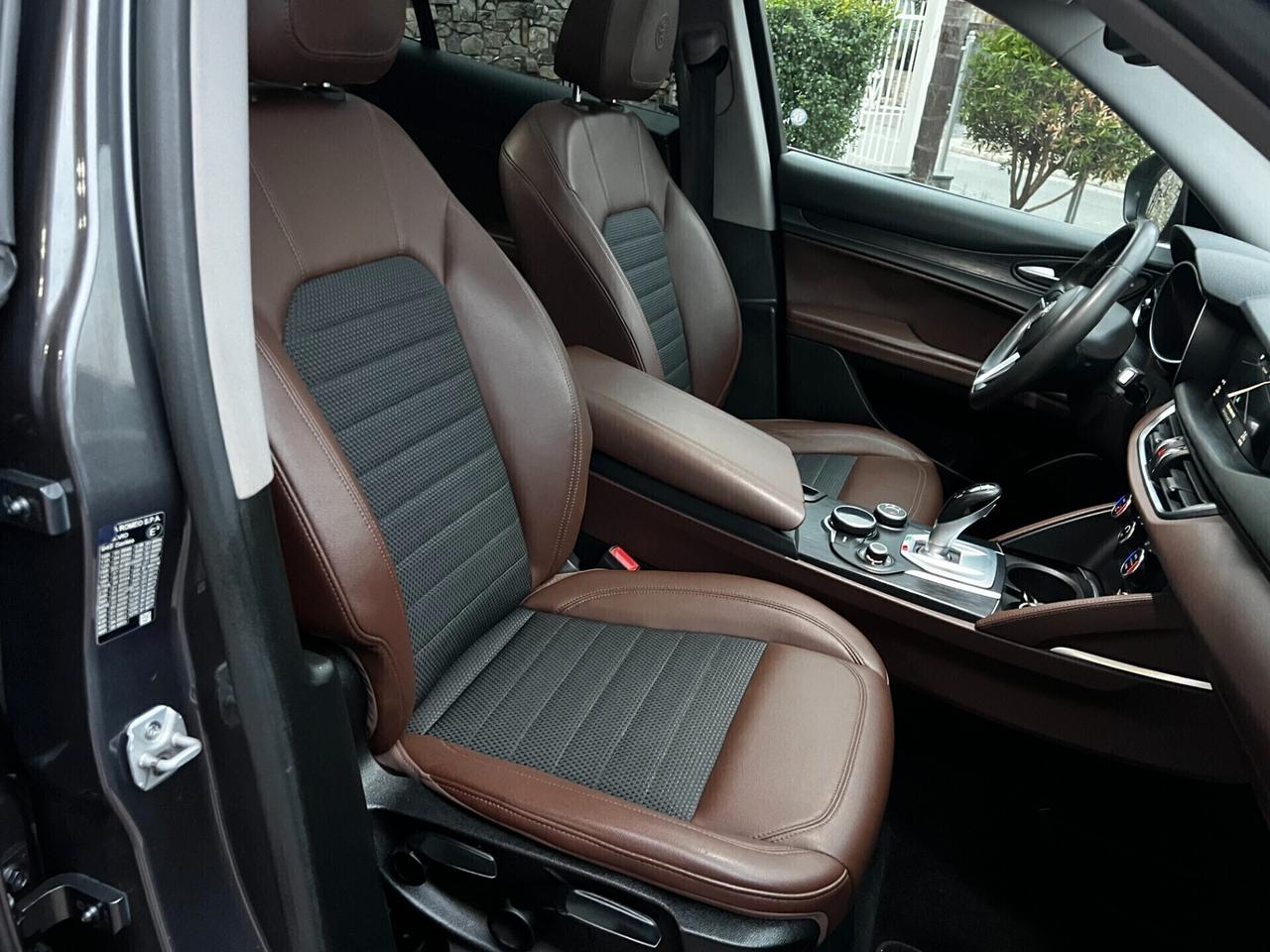 Alfa Romeo Stelvio 2.2 210 CV AT8 Q4 -TETTO-FULL