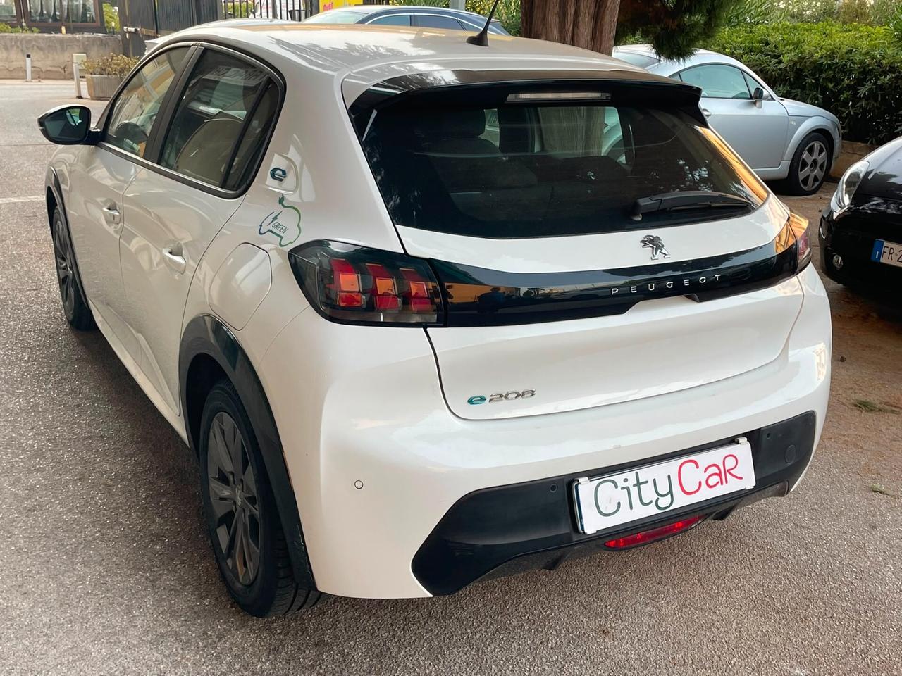 Peugeot 208 motore elettrico 136 CV 5 porte Active
