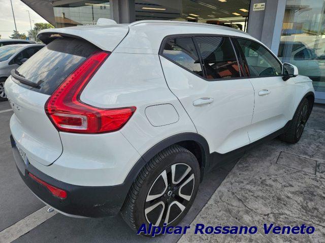 VOLVO XC40 D3 AWD Geartronic Momentum