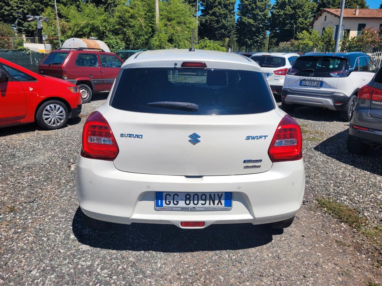 Suzuki Swift 1.2 Hybrid Top
