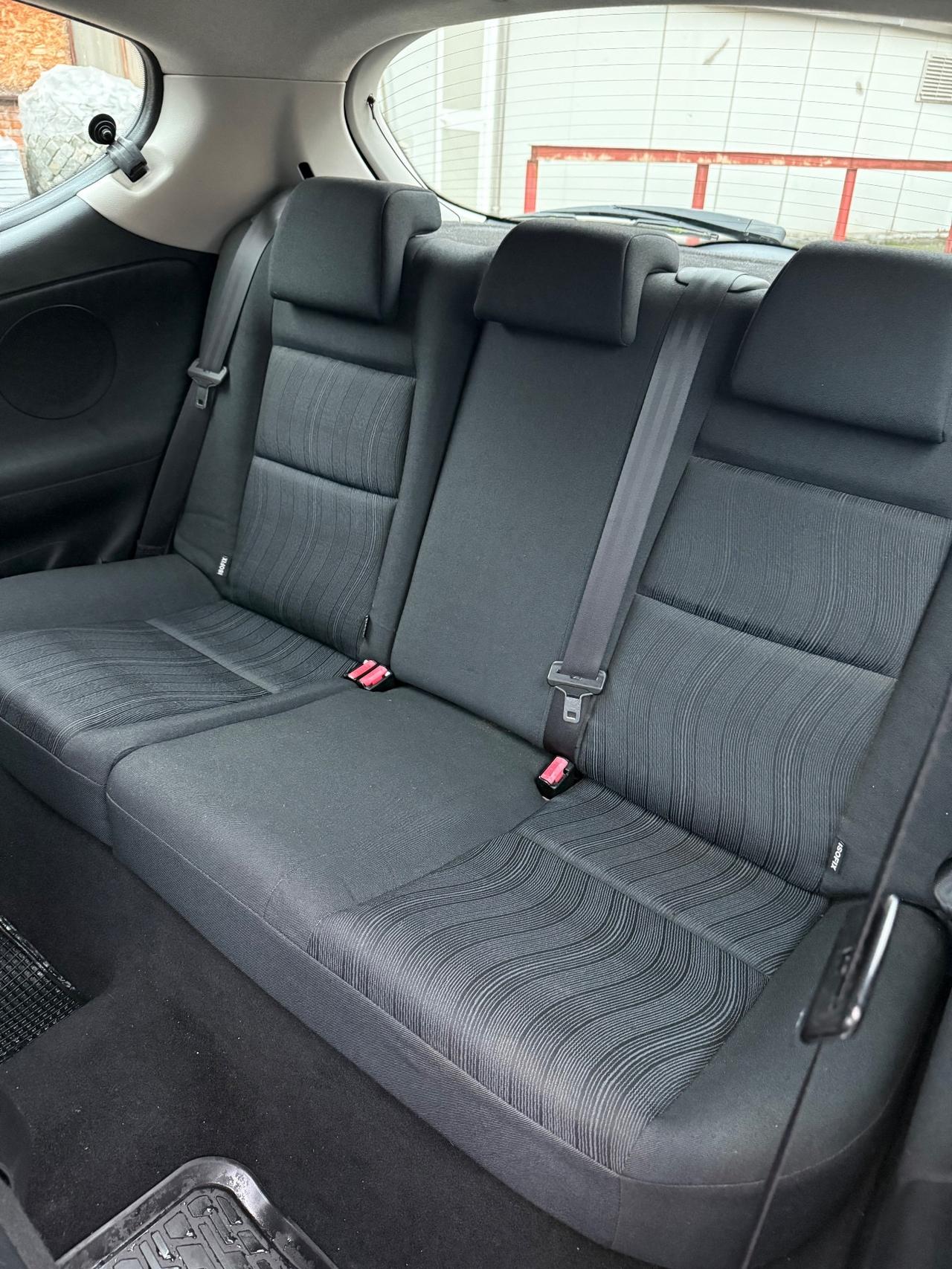 Peugeot 207 1.4 8V 75CV 3p. ONE Line