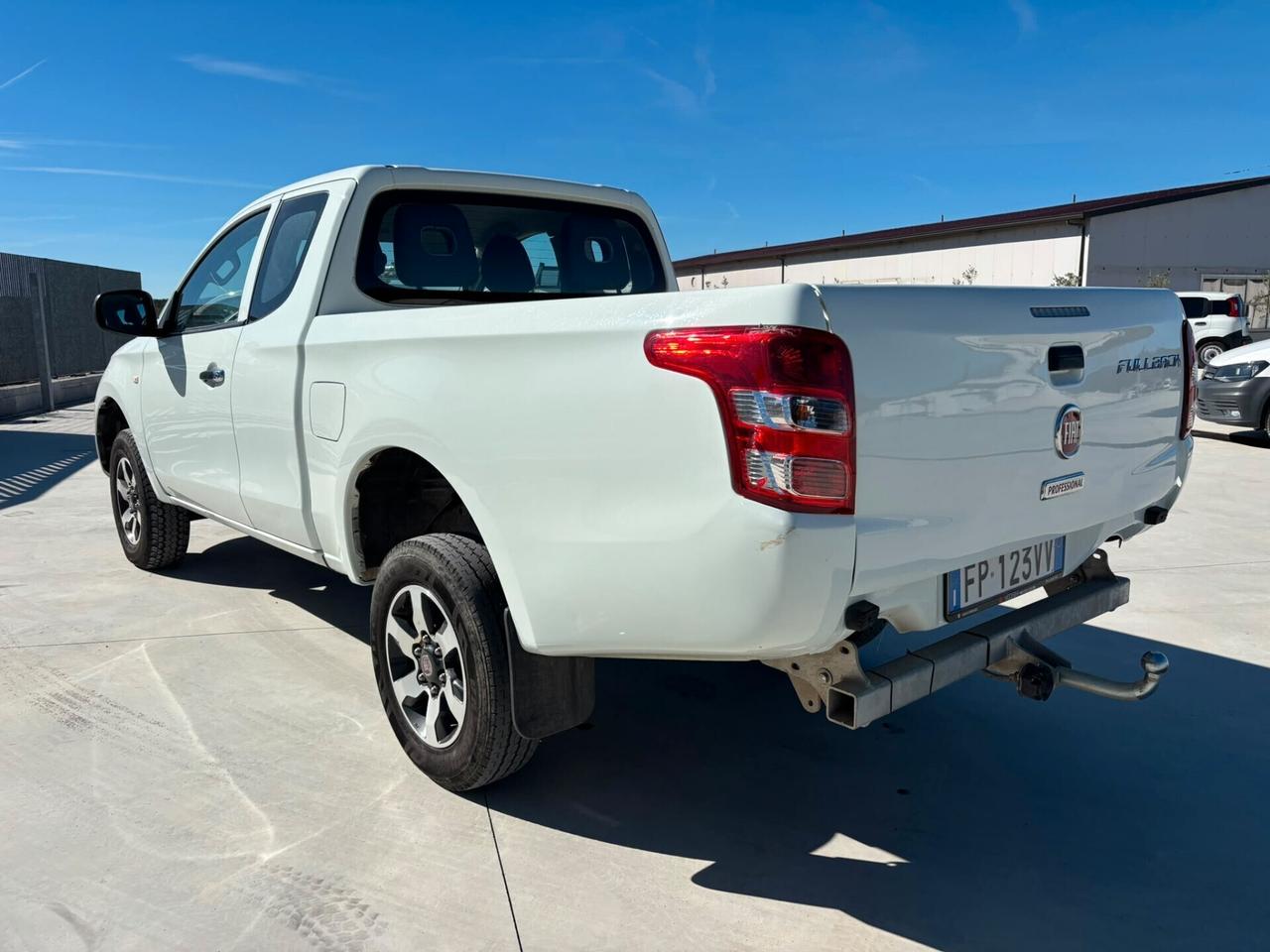 Fiat Fullback/Mitsubishi L200 2.4 150CV Cabina Estesa SX S&S