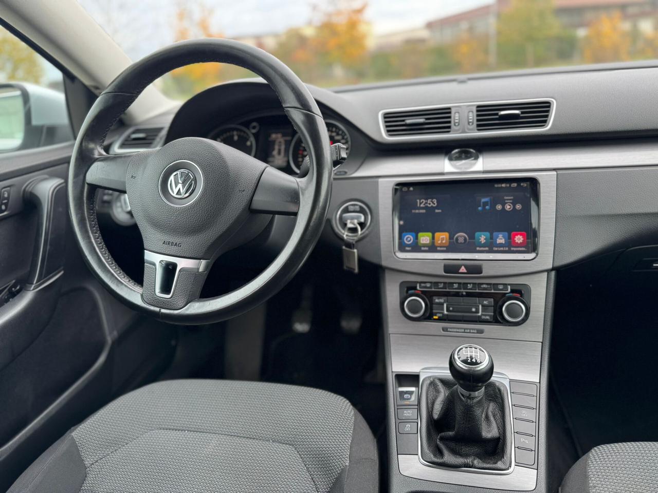 VOLKSWAGEN PASSAT 2.0 TDI 140CV con CAR PLAY
