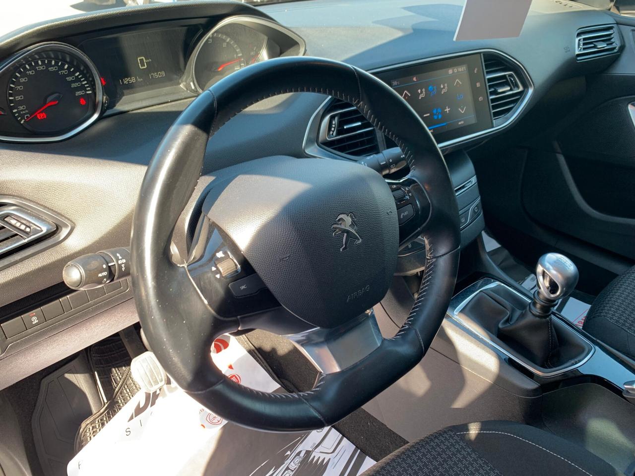 Peugeot 308 BlueHDi 120 S&S EAT6 Allure