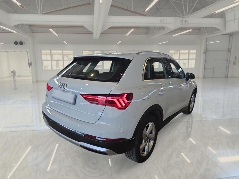 AUDI Q3 35 TDI S TRONIC BUSINESS ADVANCED SUV