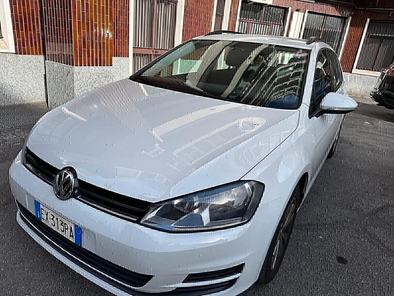 Volkswagen Golf Variant 1.6 TDI 105 CV Highline BlueMotion LIBRETTO TAGLIANDI VW