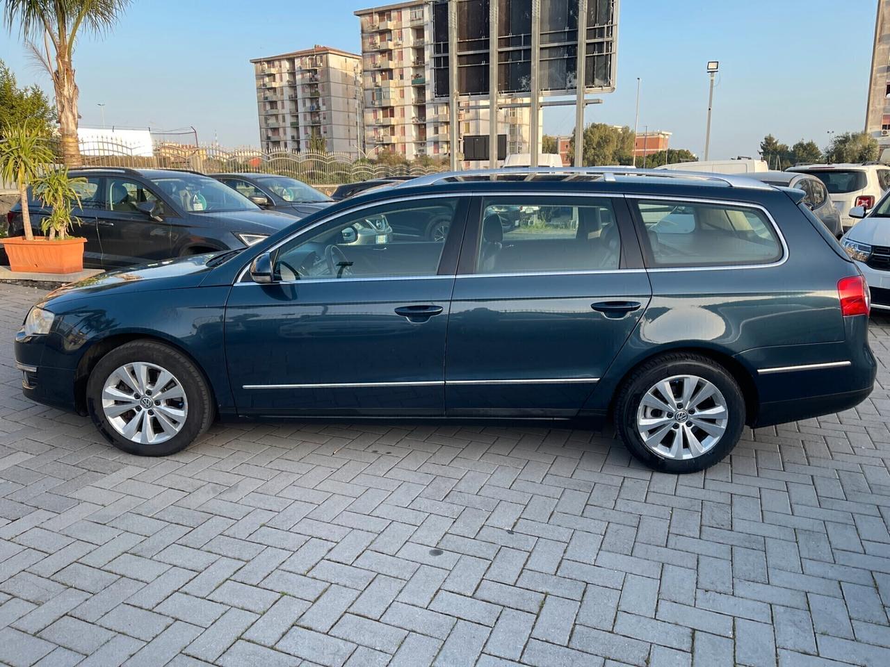 Volkswagen Passat 2.0 TDI 140cv Full Optional