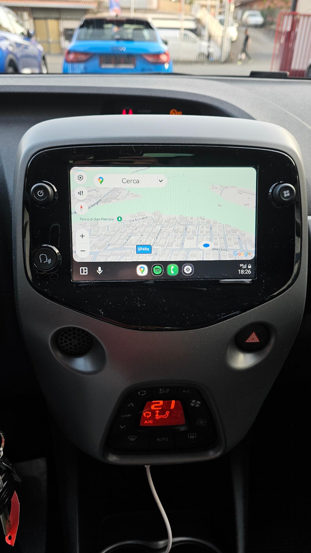 Toyota Aygo Connect 1.0 VVT-i 72 CV 5p. x-play MMT UNIPRO' TAGL UFF