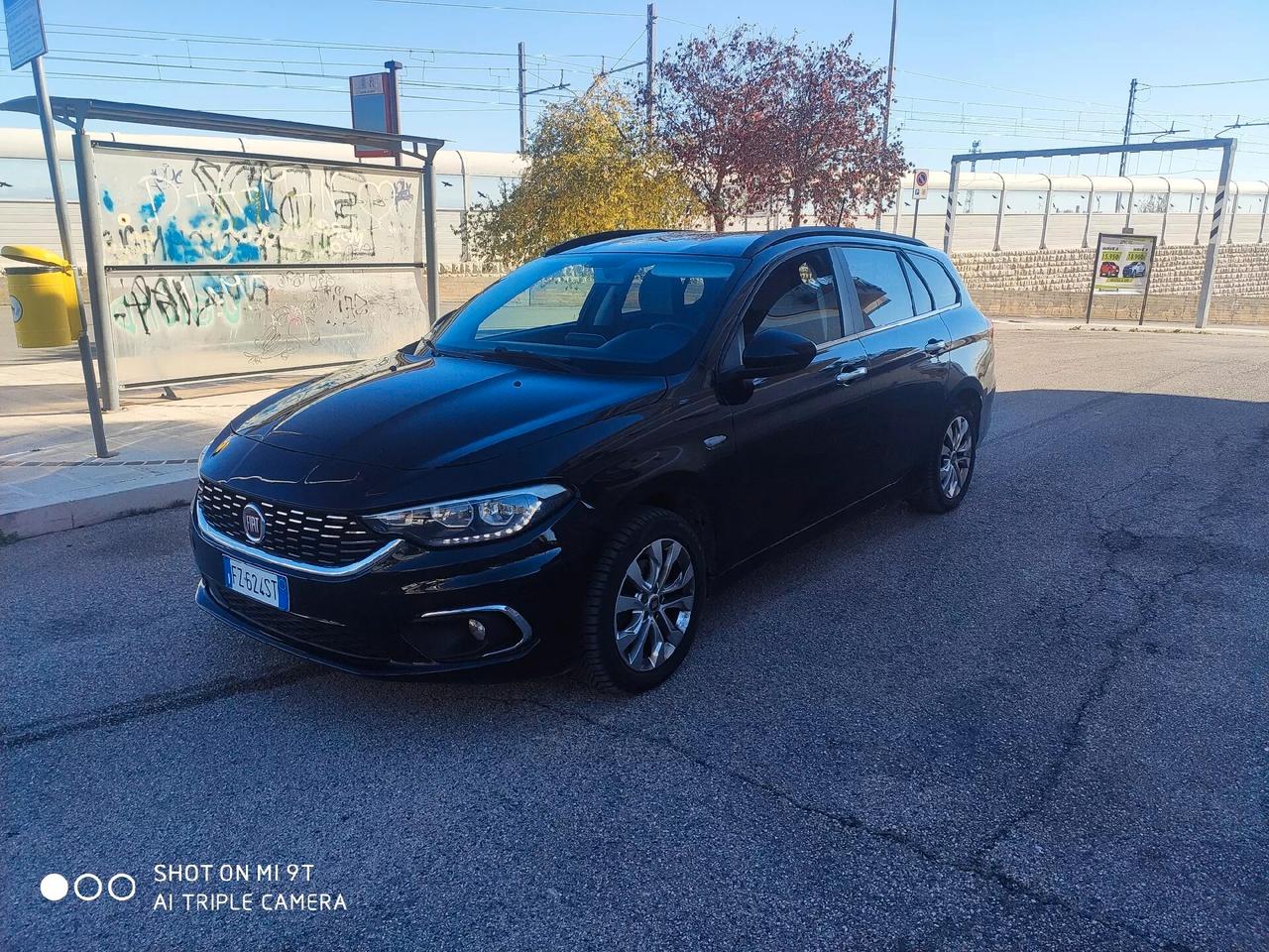 Fiat Tipo 1.6 Mjt S&S SW Lounge