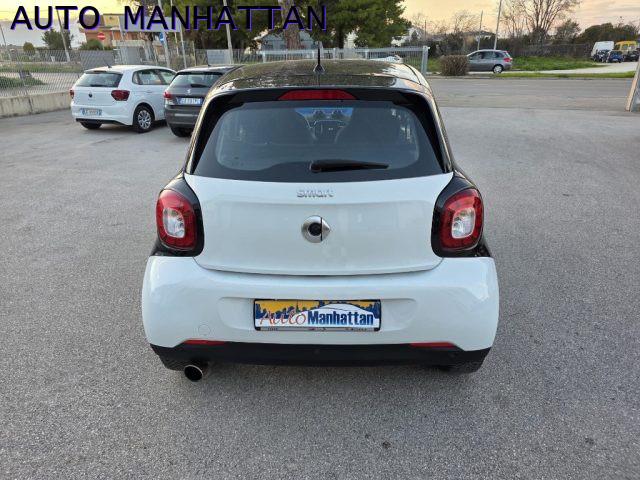 SMART ForFour 70 1.0 Passion