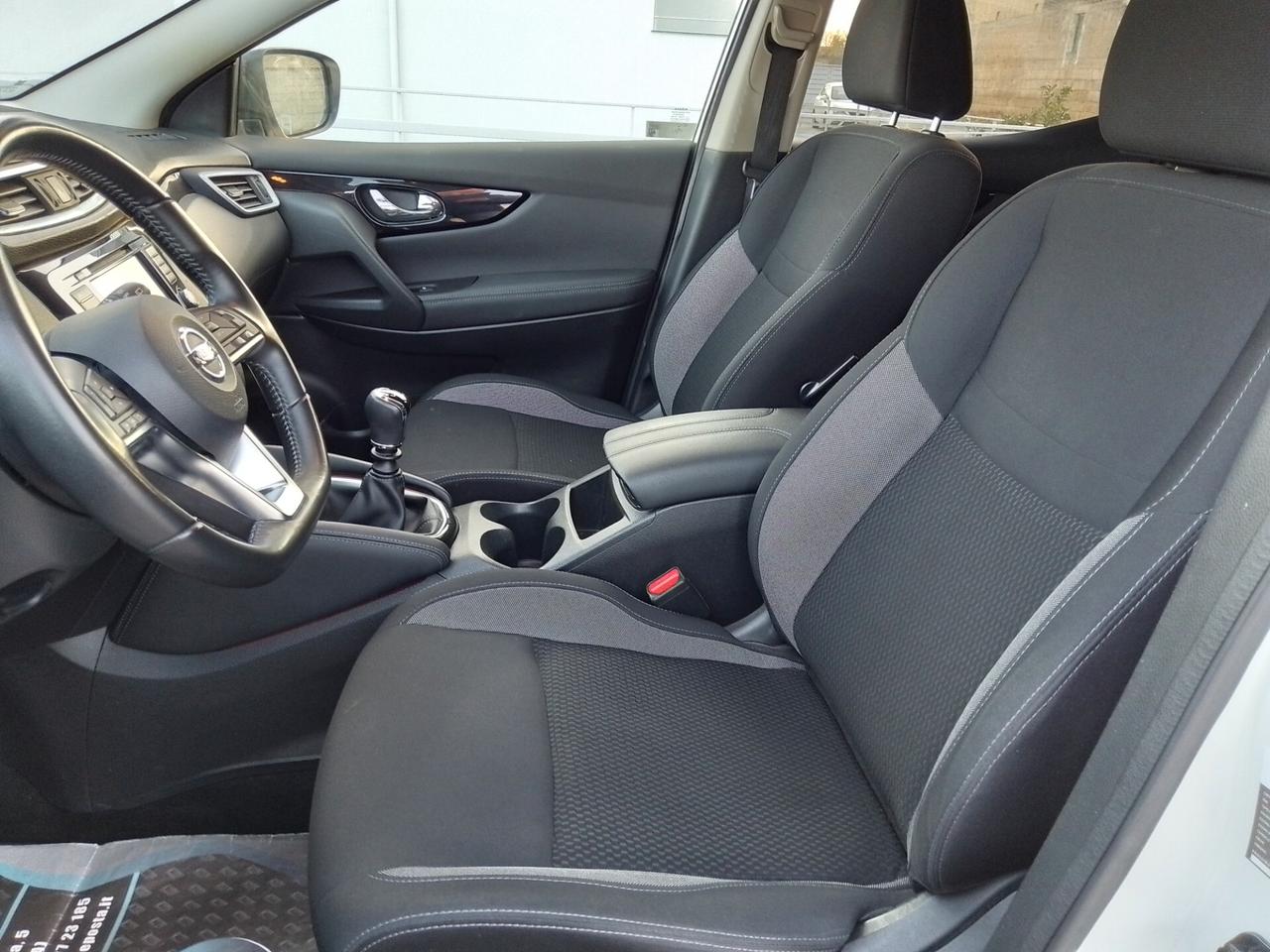 Nissan Qashqai BUSINESS 1.5 dCi 115cv NAV+RETROCAM. - 2020