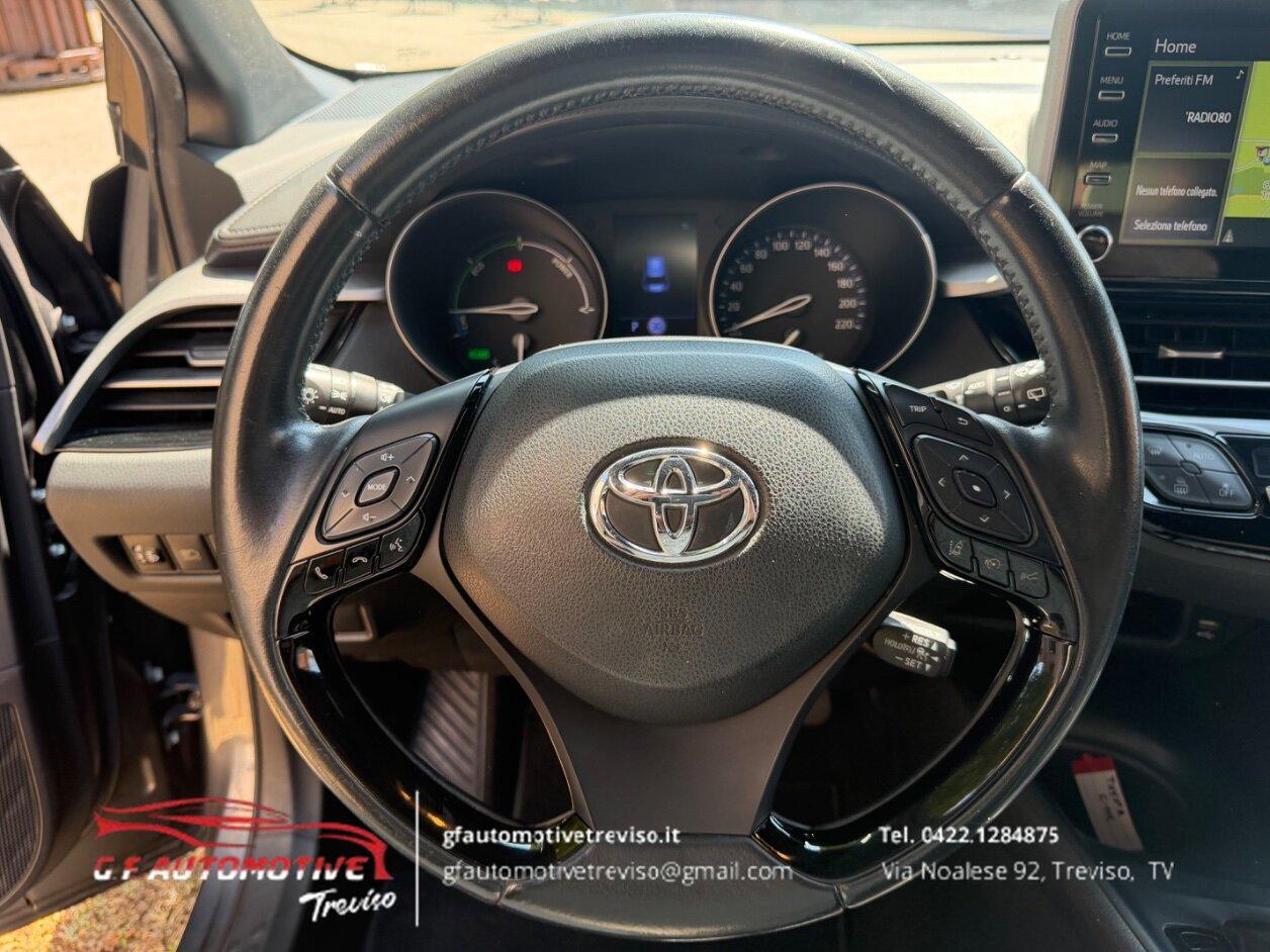 Toyota C-HR 1.8h Business e-cvt