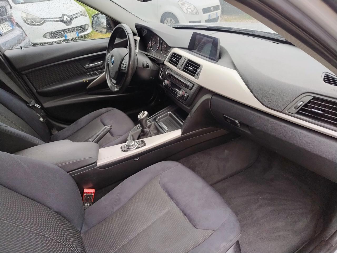 Bmw 318 318d Touring Luxury