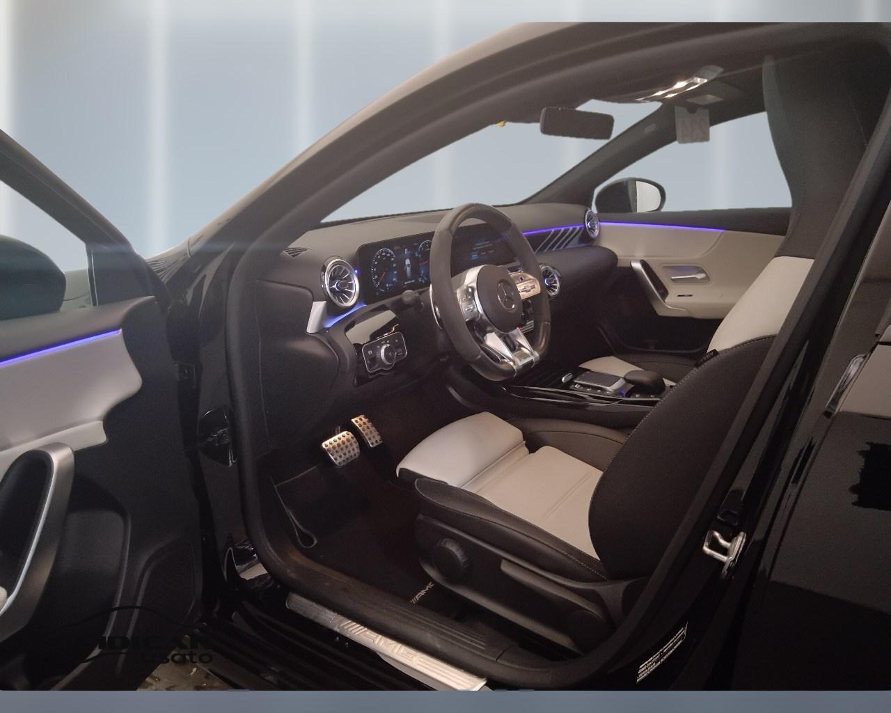Mercedes-Benz Classe A - W177 2018 - A AMG 35 4matic auto