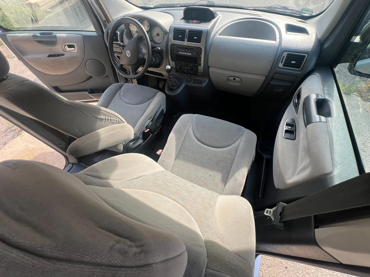 Fiat Scudo 1.6 MJT PL Combi 8 posti (M1)