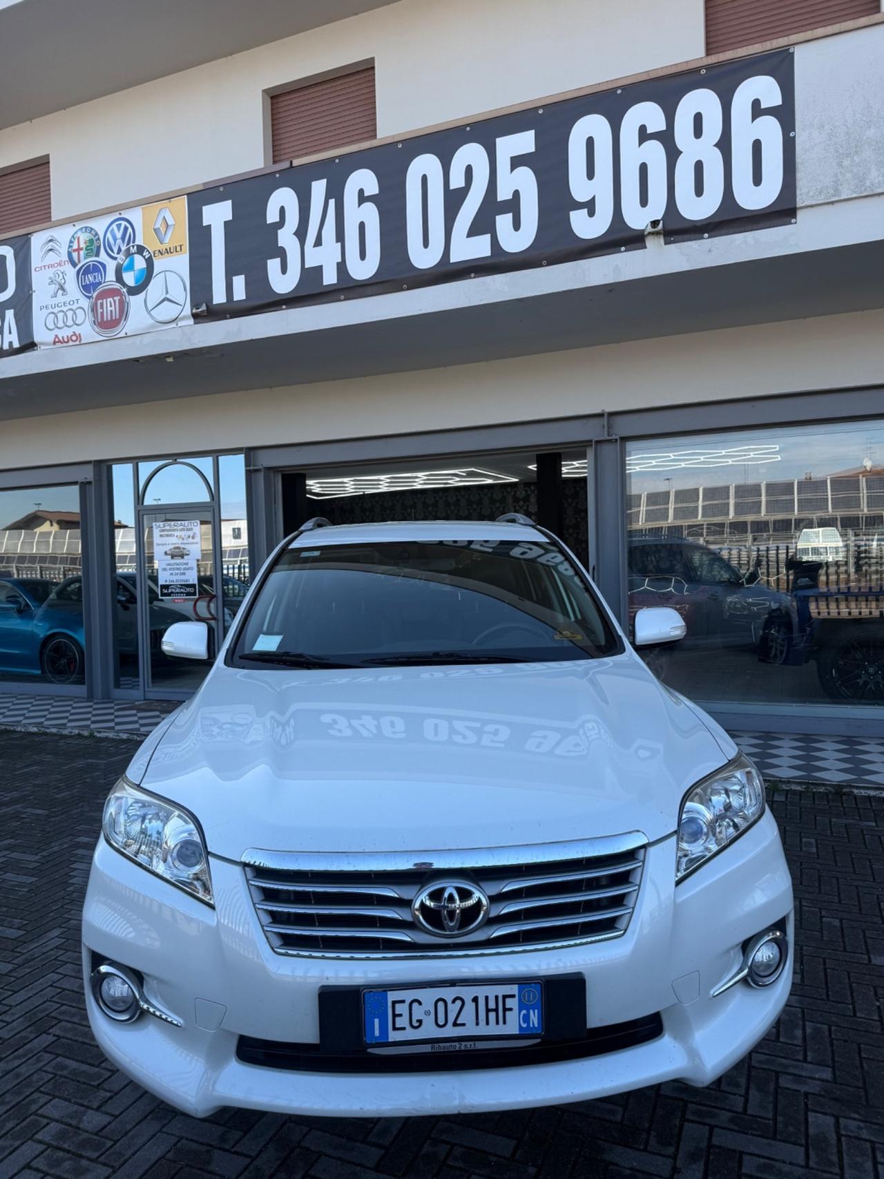 Toyota RAV 4 RAV4 2.2 D-4D 150 CV DPF Exclusive