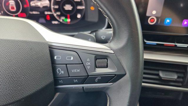 SEAT Leon 1.5 eTSI 150 CV DSG Xcellence PERMUTE