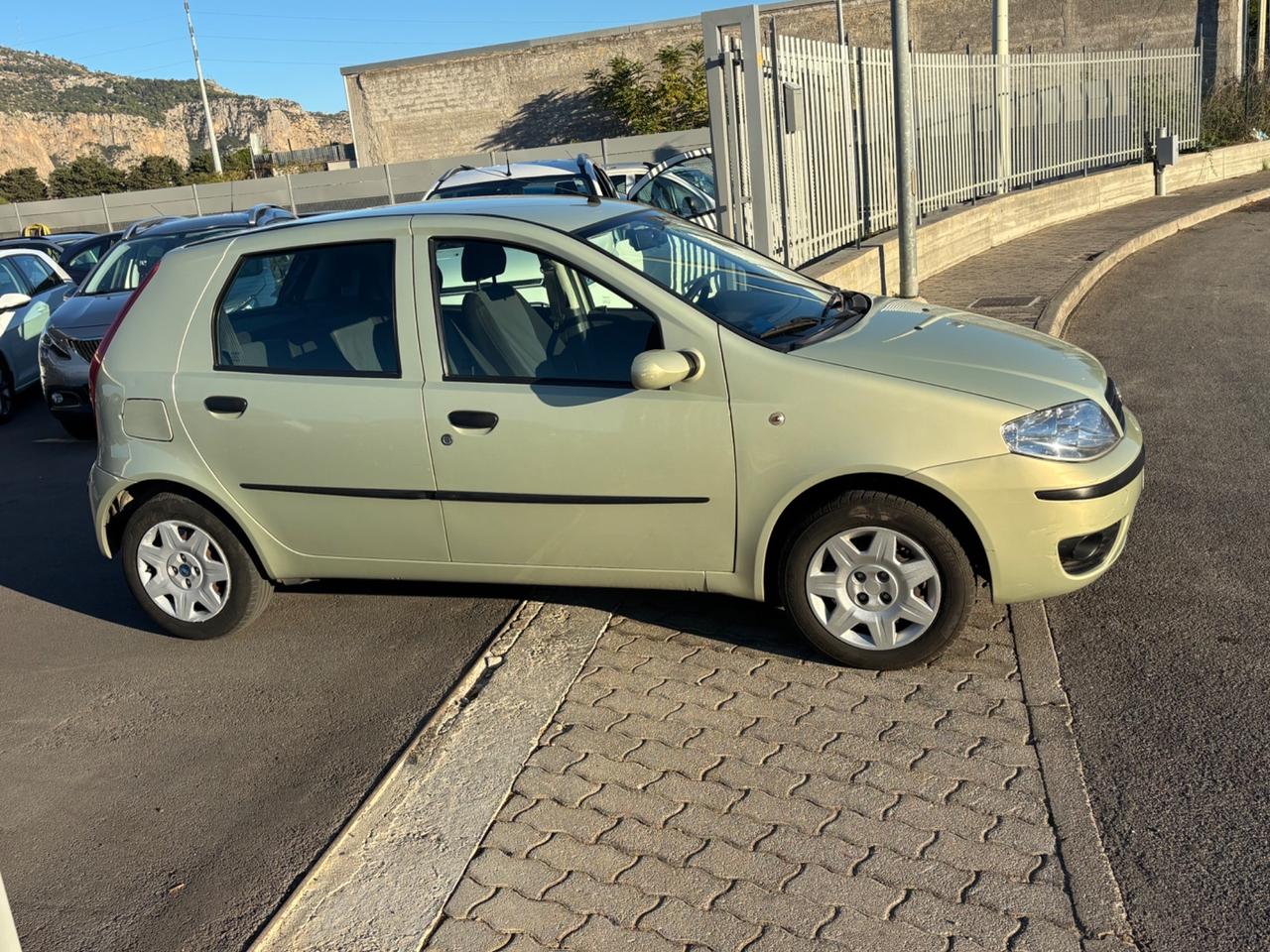 Fiat Punto 1.2 5 GPL