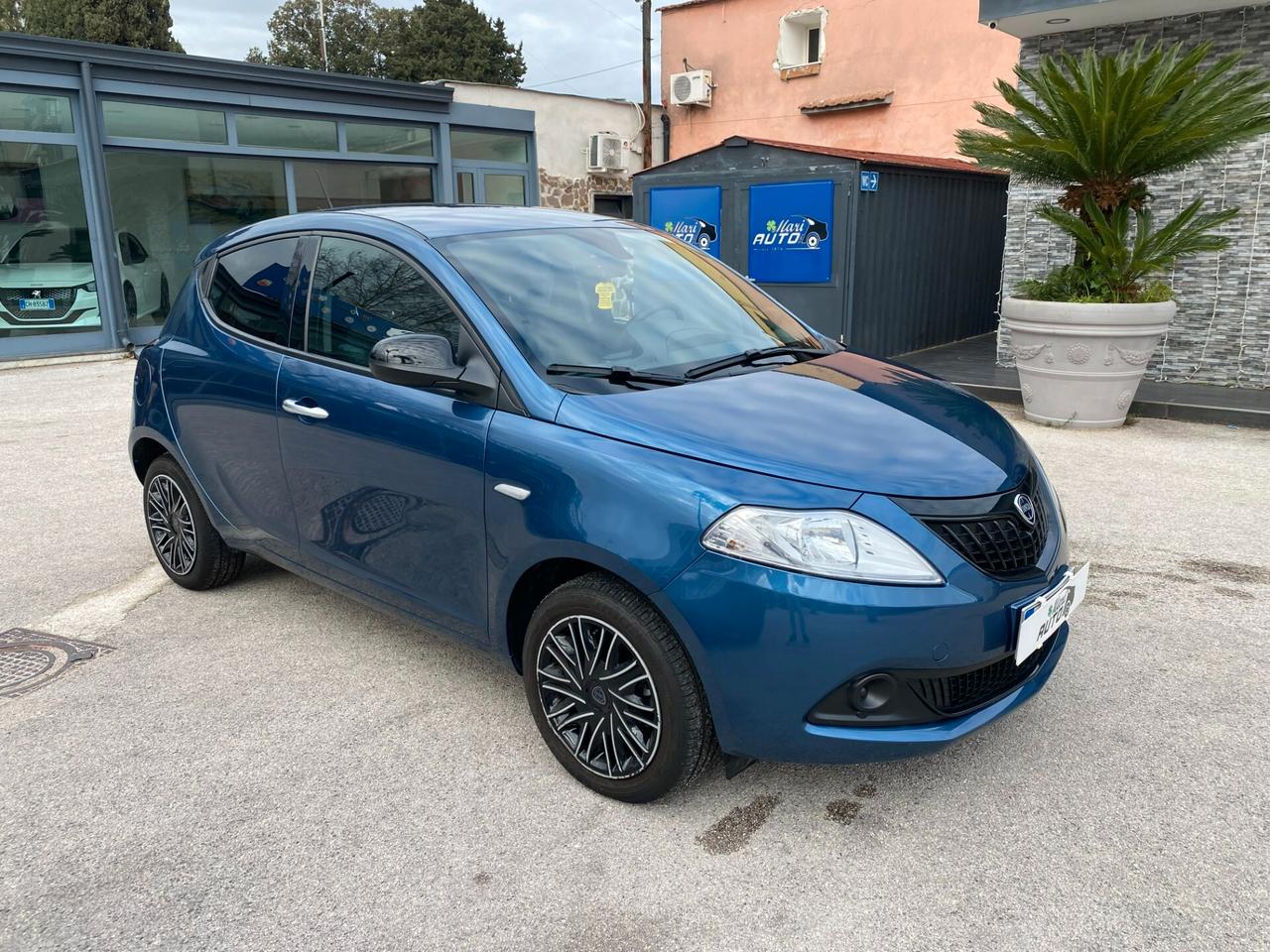 Lancia Ypsilon 1.0 FireFly 5 porte S&S Hybrid Silver Plus