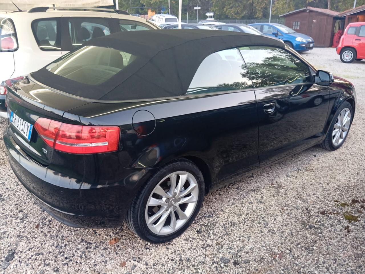 Audi A3 Cabrio 1.6 TDI 105 CV CR Ambition