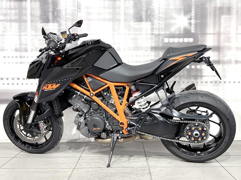KTM 1290 Super Duke R ABS