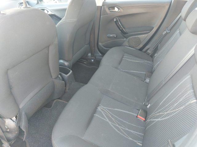 PEUGEOT 208 1.2 e-VTi 82CV