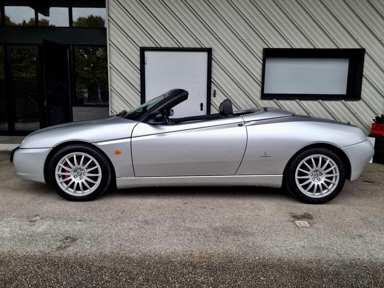 Alfa Romeo GTV Spider 3.2i V6 24V cat