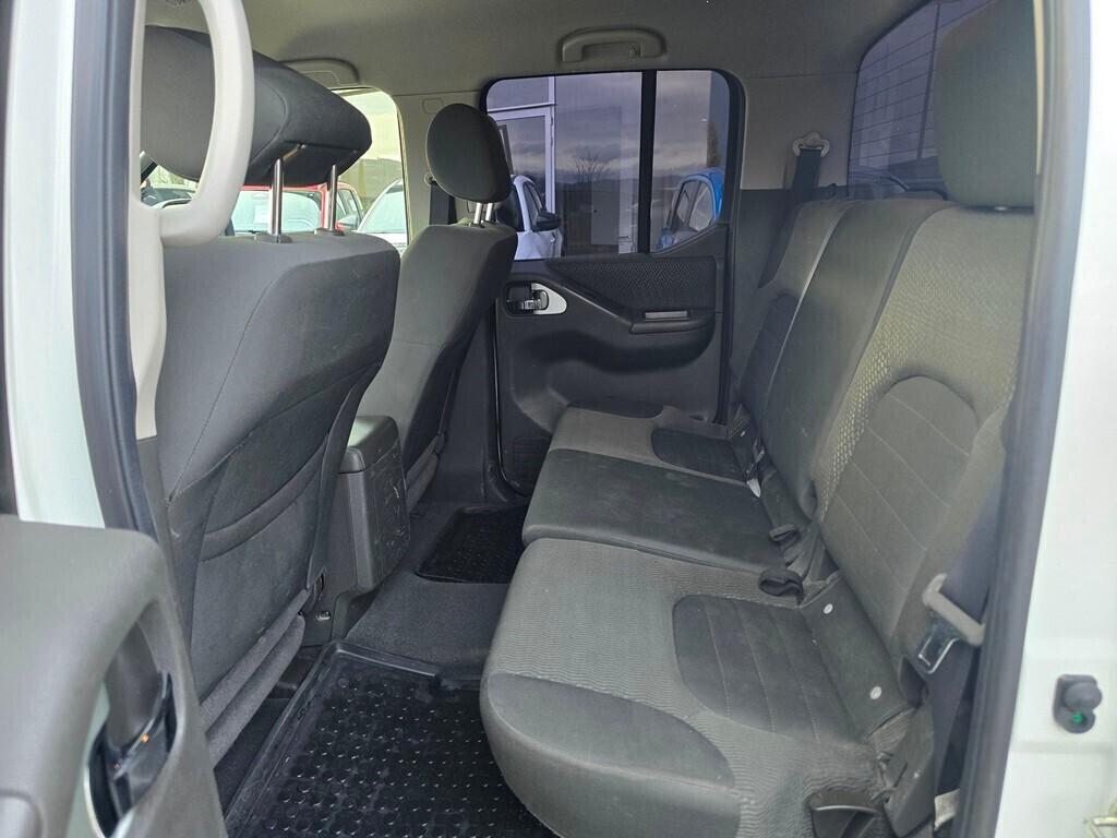 Nissan Navara 2.5 dCi 190CV "LE"