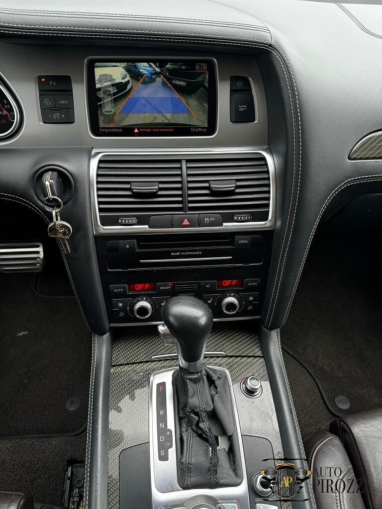 AUDI Q7 6.0 V12 DIESEL 500CV 2012