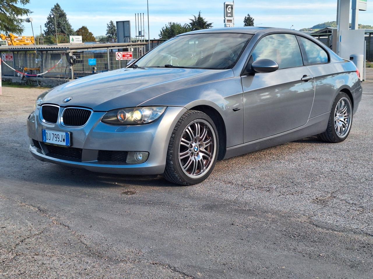 Bmw 320 320d cat Coupé Futura PELLE CARTIER CAMBIO AUTOMATICO TEL BXENON