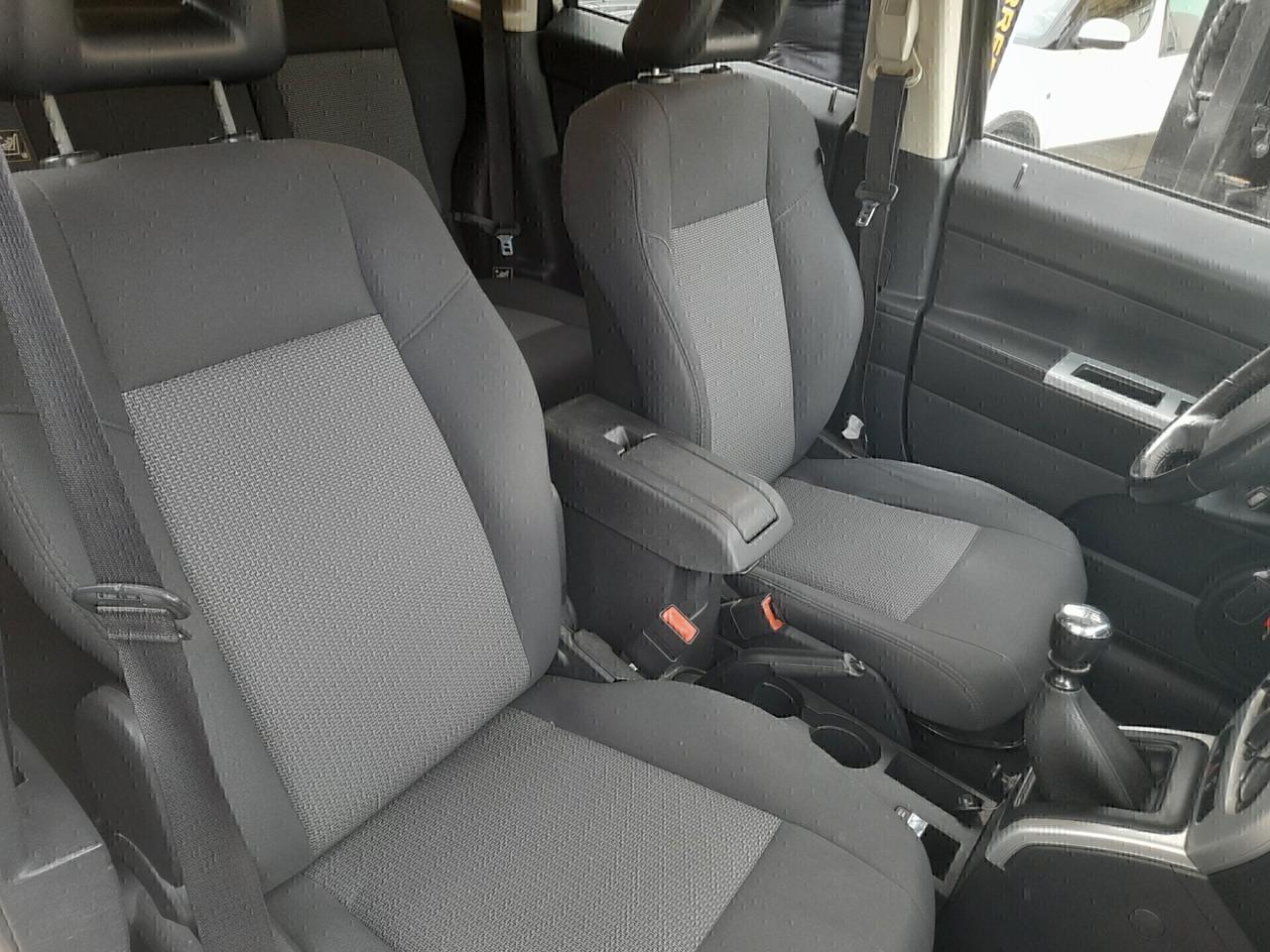 JEEP PATRIOT CON GANCIO TRAINO
