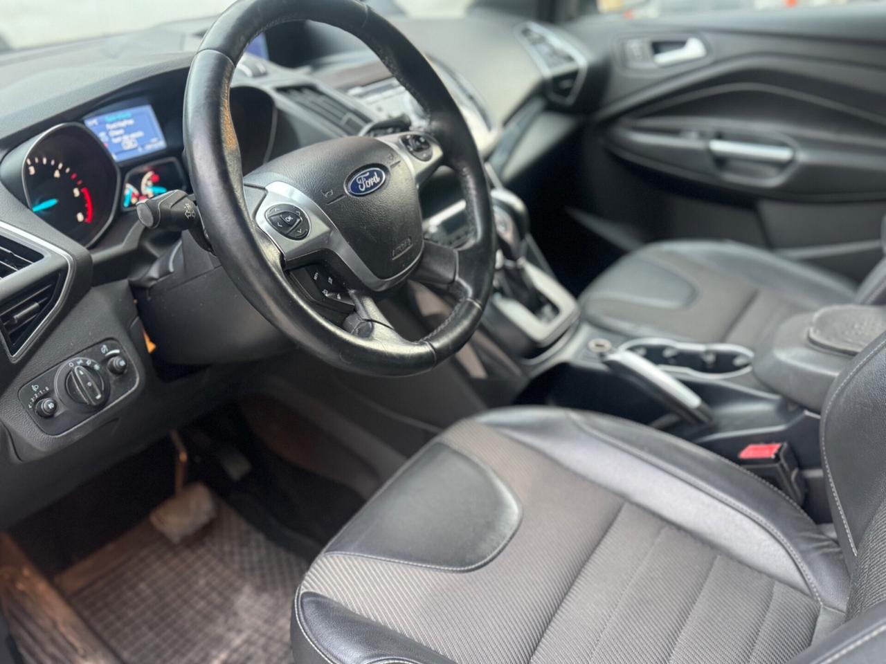 Ford Kuga 2.0 TDCI 150 CV S&S 4WD Titanium 2015