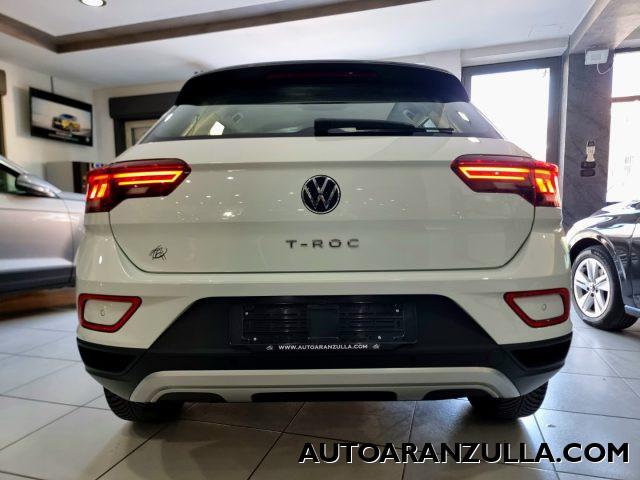 VOLKSWAGEN T-Roc NEW 1.0 TSI 110CV Bi Color Life - Fari Led