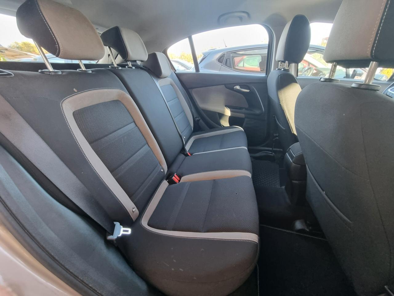 Fiat Tipo 1.4 T-Jet 120CV GPL SW Lounge