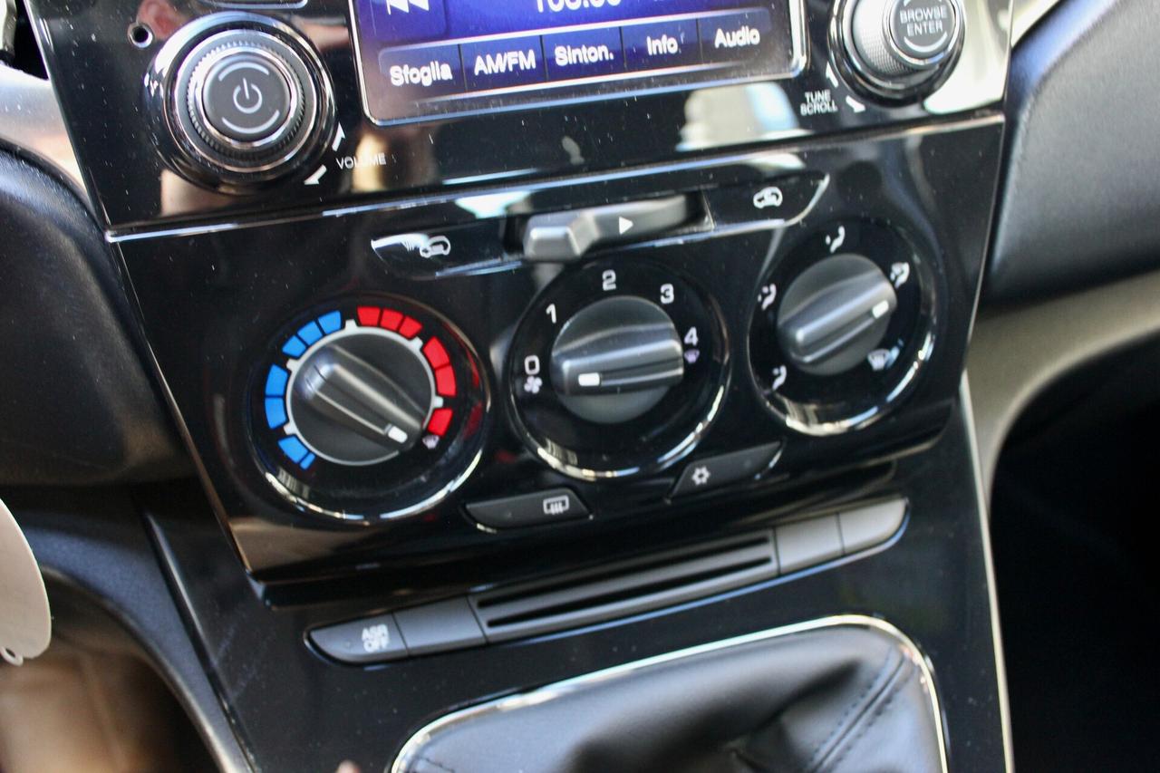 Lancia Ypsilon 1.2 69 CV 5 porte GPL Ecochic Gold SENSORI POST.