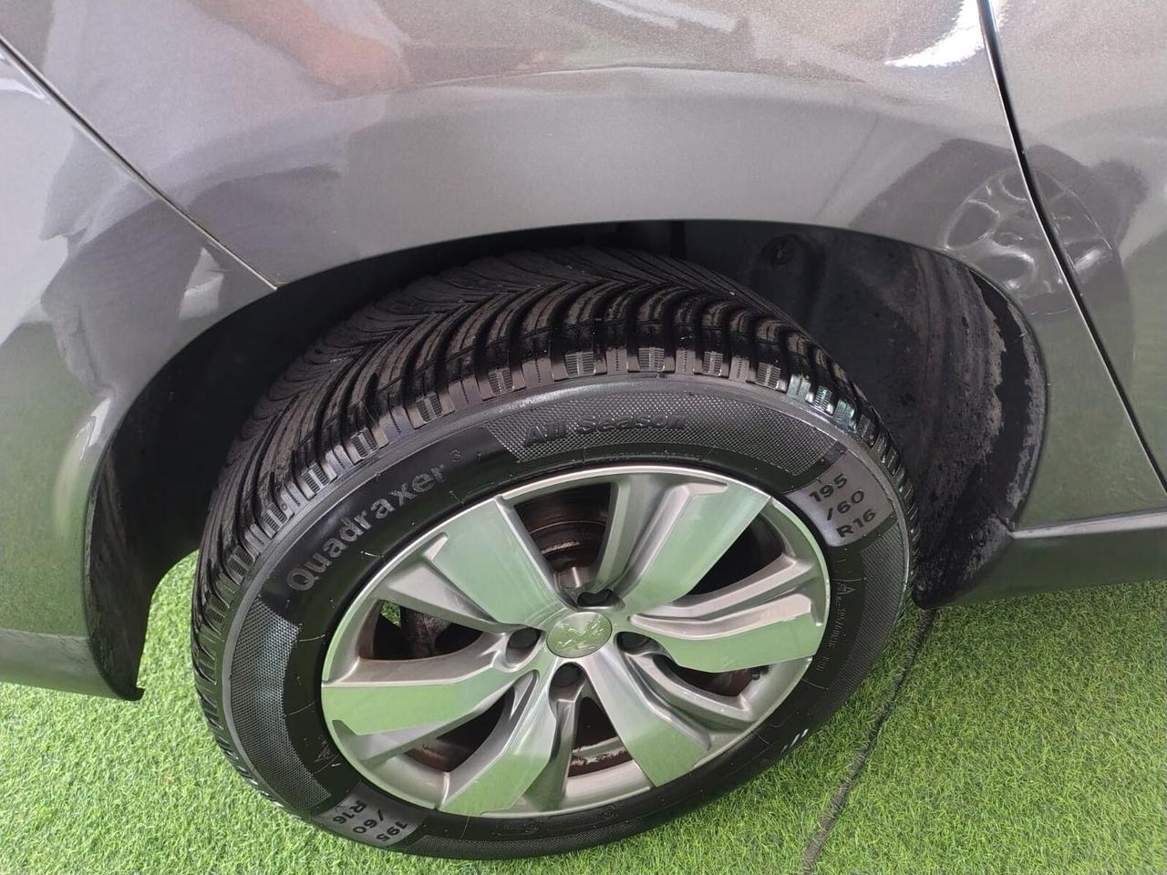 Peugeot 2008 PureTech 82 ETG5 S&S Allure