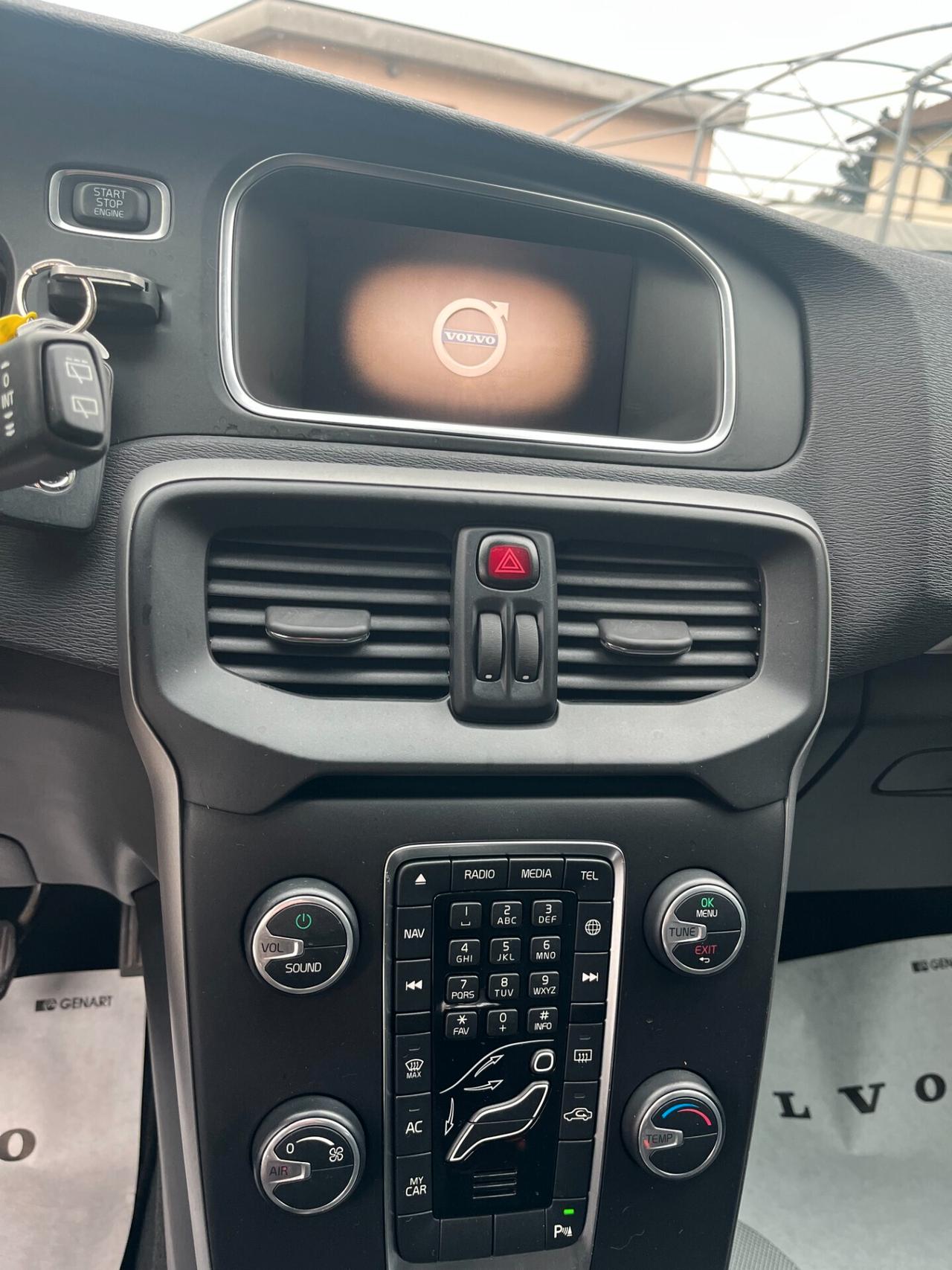 Volvo V40 D2 Business