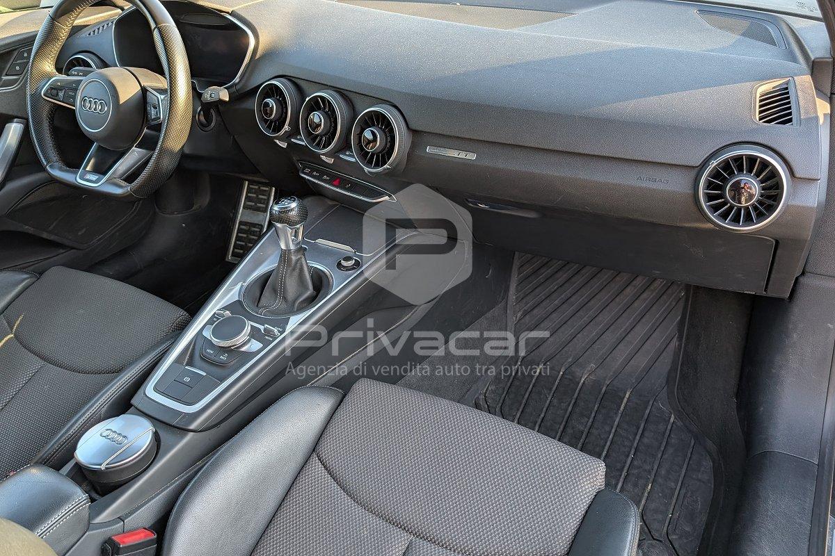 AUDI TT Coupé 2.0 TDI ultra S line
