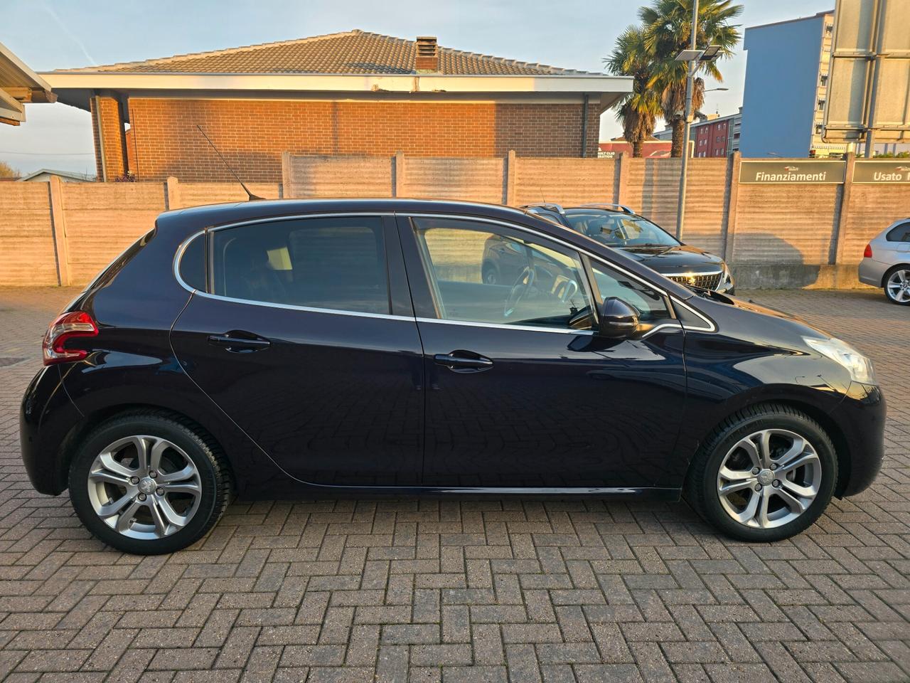 PEUGEOT 208 1.2 Benzina 82 CV FULL, PERFETTA