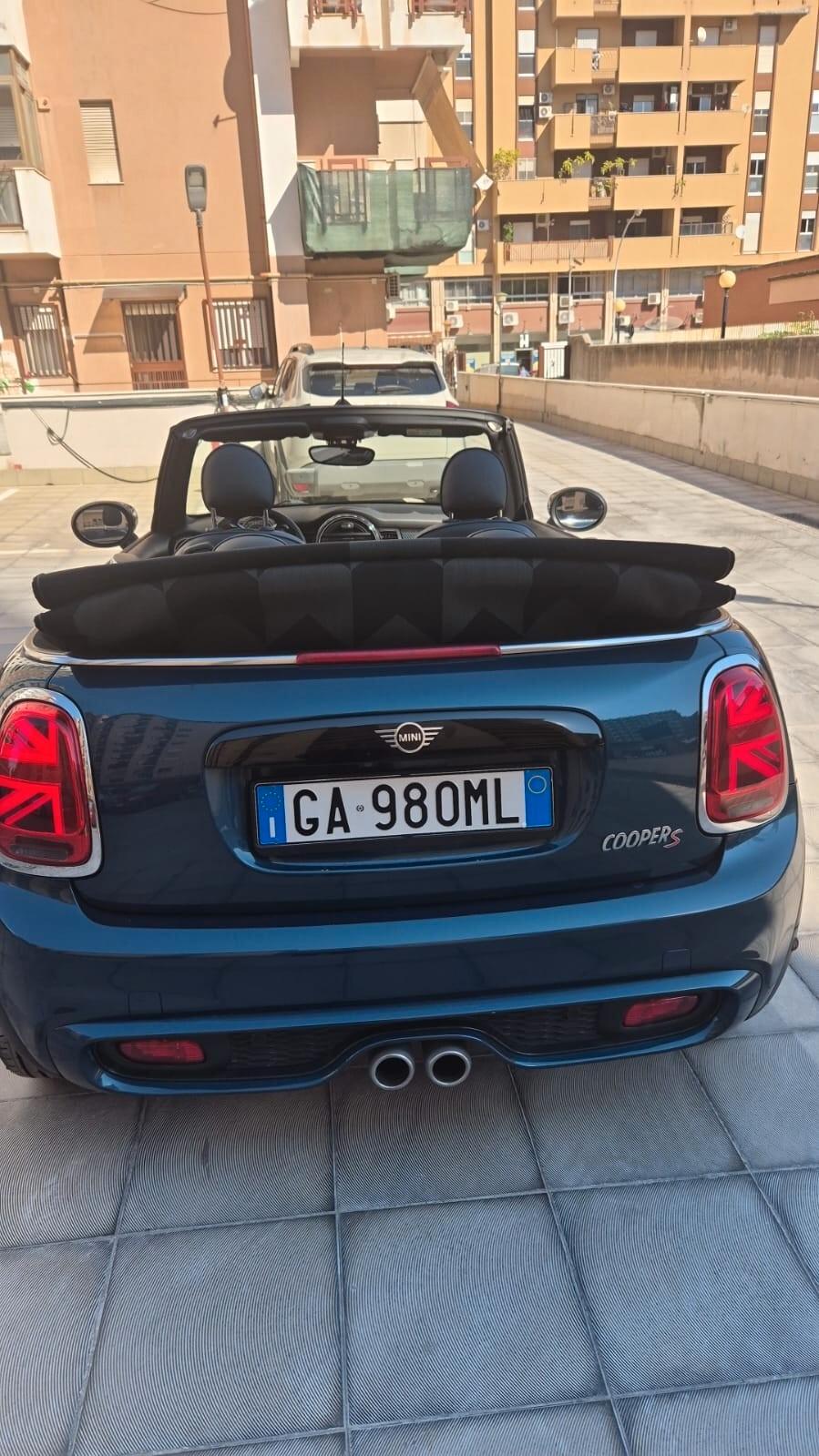 Mini 2.0 Cooper S Sidewalk Edition Cabrio