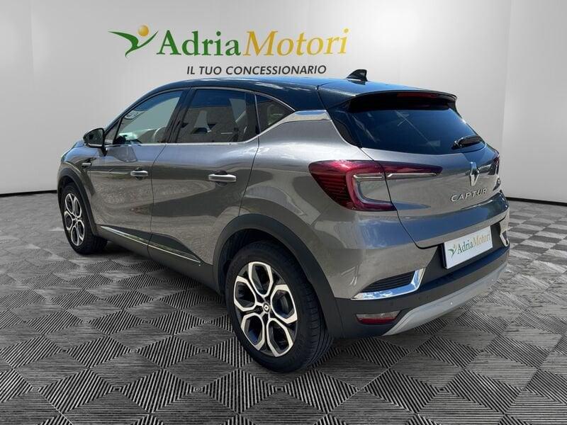 Renault Captur TCe 12V 100 CV GPL Techno