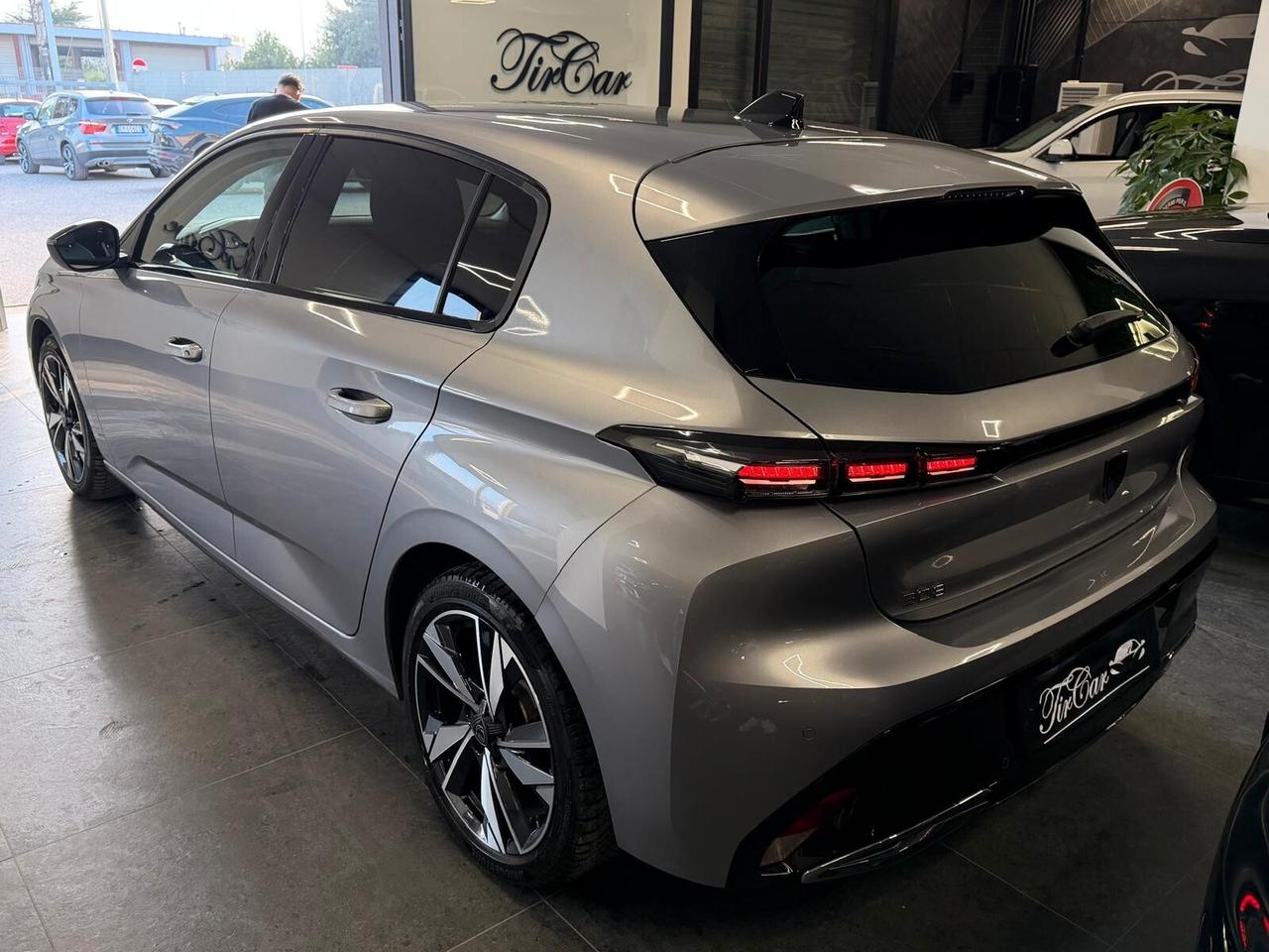 PEUGEOT 308 BERLINA ALLURE 1.5 PELLE NAVI OK NEOPATENTATI ANNO 2022
