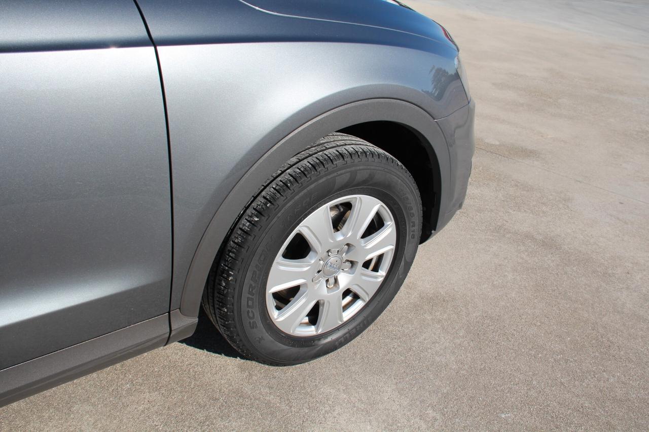 Audi Q3 2.0 TDI Business (KW 103 CV 140 Neopatentati)