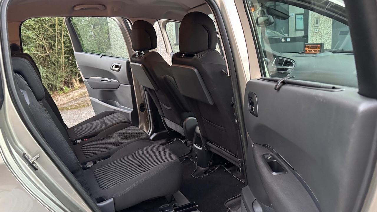 Peugeot 5008 1.6 THP 156CV Tecno 7Posti