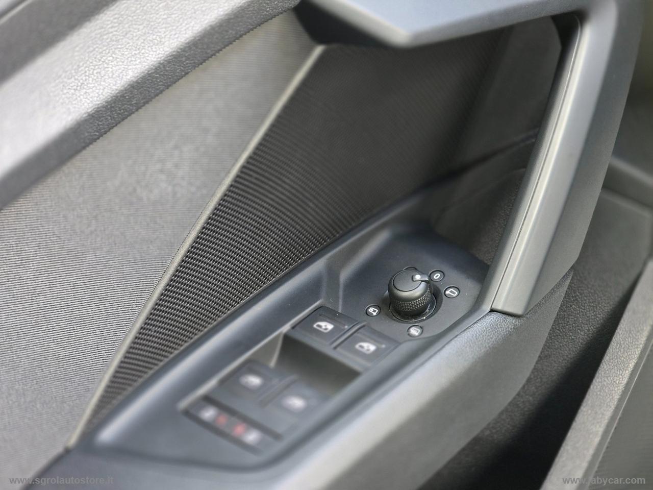 AUDI A3 Sedan 30 TDI S line TETTUCCIO