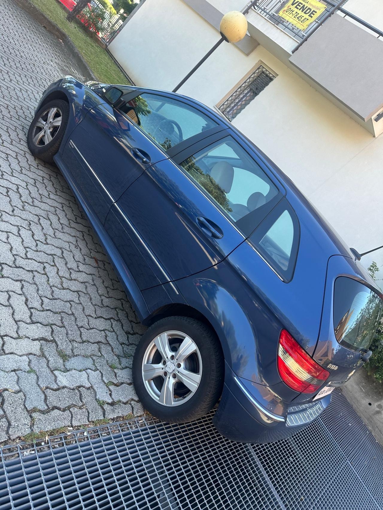 Mercedes-benz B 180 NGT BlueEFFICIENCY Premium
