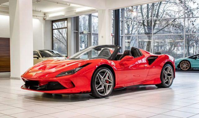 FERRARI F8 Spider - Garanzia fino al 2026